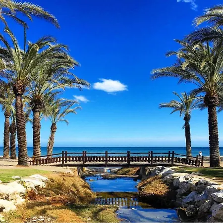 Apartmán Playa Flores - Vistas A La Piscina